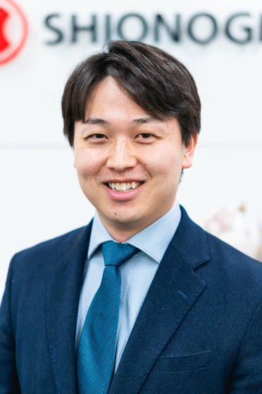 先輩社員の声_臨床開発_03