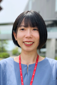 先輩社員