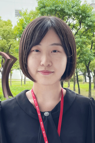 先輩研究員