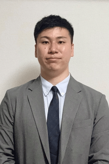 先輩社員