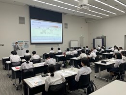 中学生の企業訪問学習